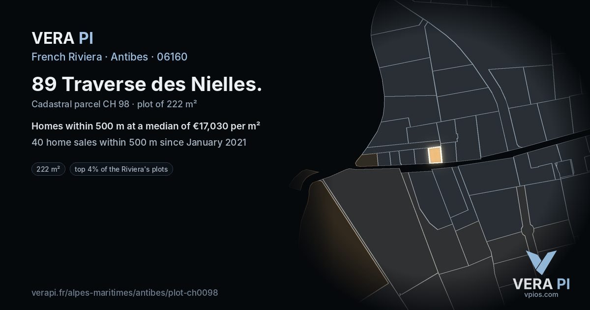 89 Traverse des Nielles, Antibes at night – the plot lit, the parcels around coloured by the prices near them