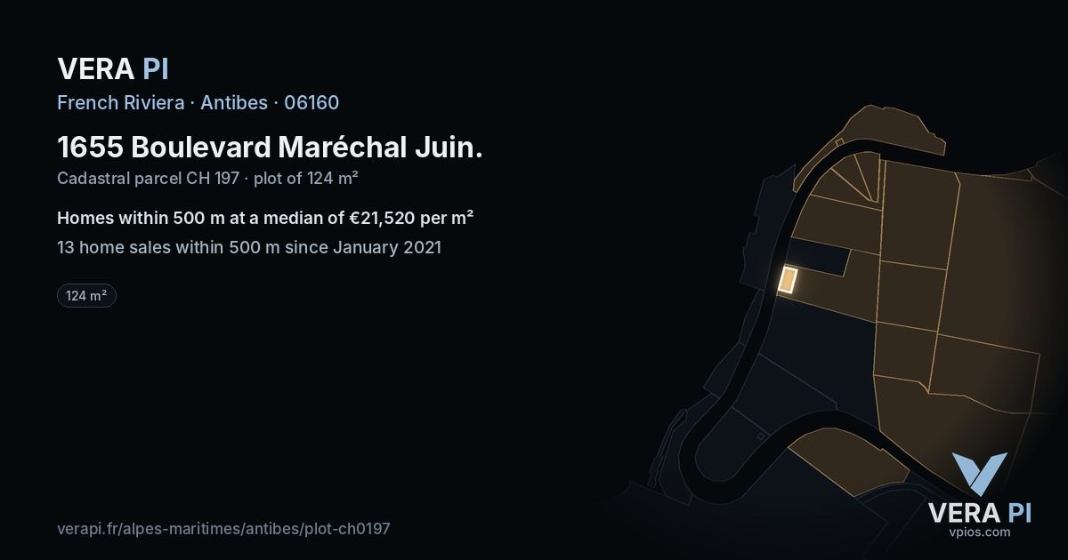 1655 Boulevard Maréchal Juin, Antibes at night – the plot lit, the parcels around coloured by the prices near them