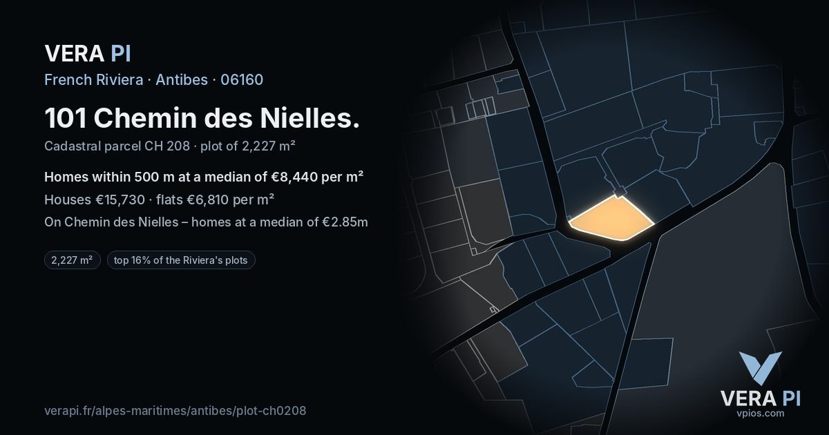 101 Chemin des Nielles, Antibes at night – the plot lit, the parcels around coloured by the prices near them