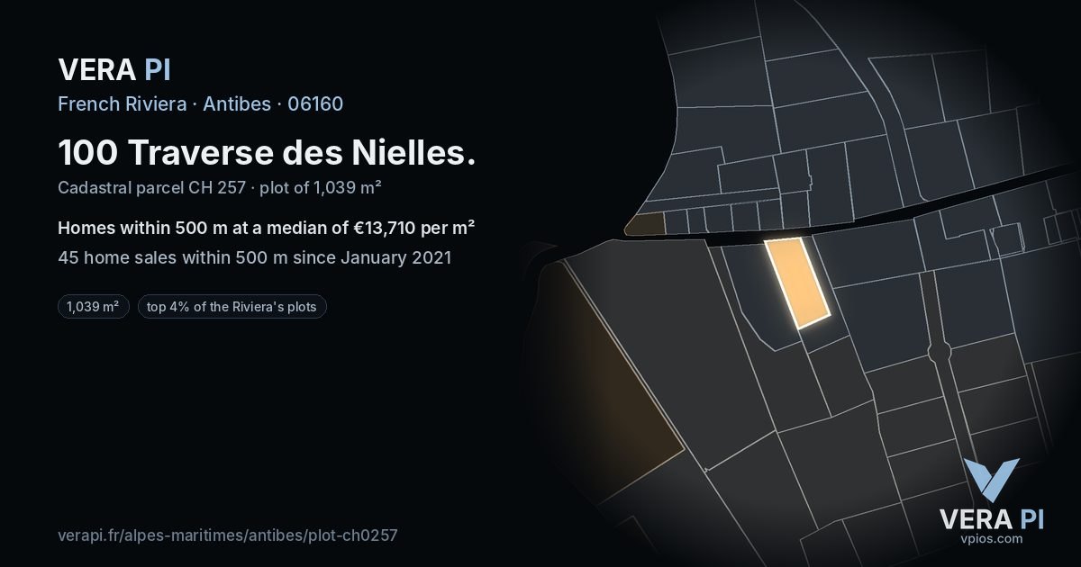 100 Traverse des Nielles, Antibes at night – the plot lit, the parcels around coloured by the prices near them