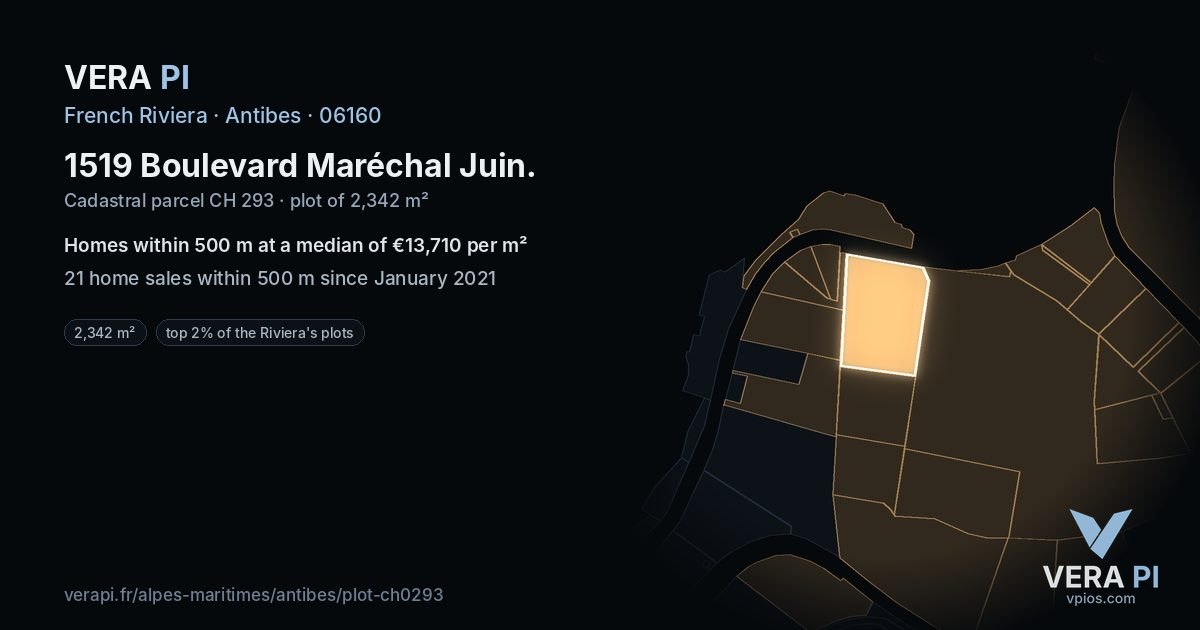 1519 Boulevard Maréchal Juin, Antibes at night – the plot lit, the parcels around coloured by the prices near them