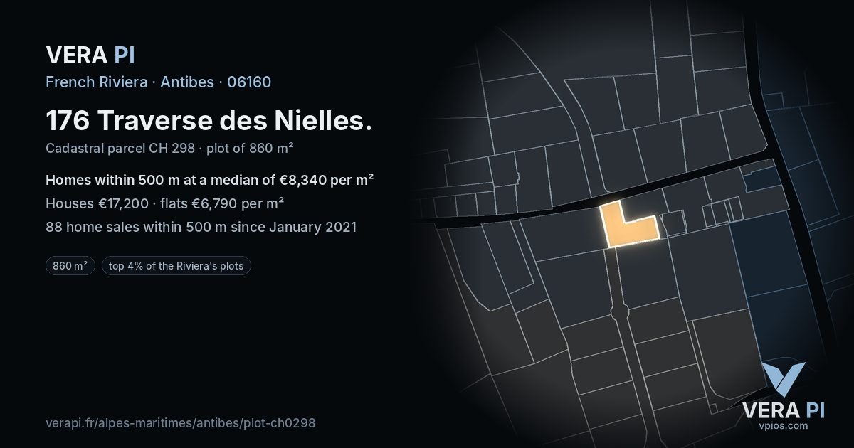 176 Traverse des Nielles, Antibes at night – the plot lit, the parcels around coloured by the prices near them