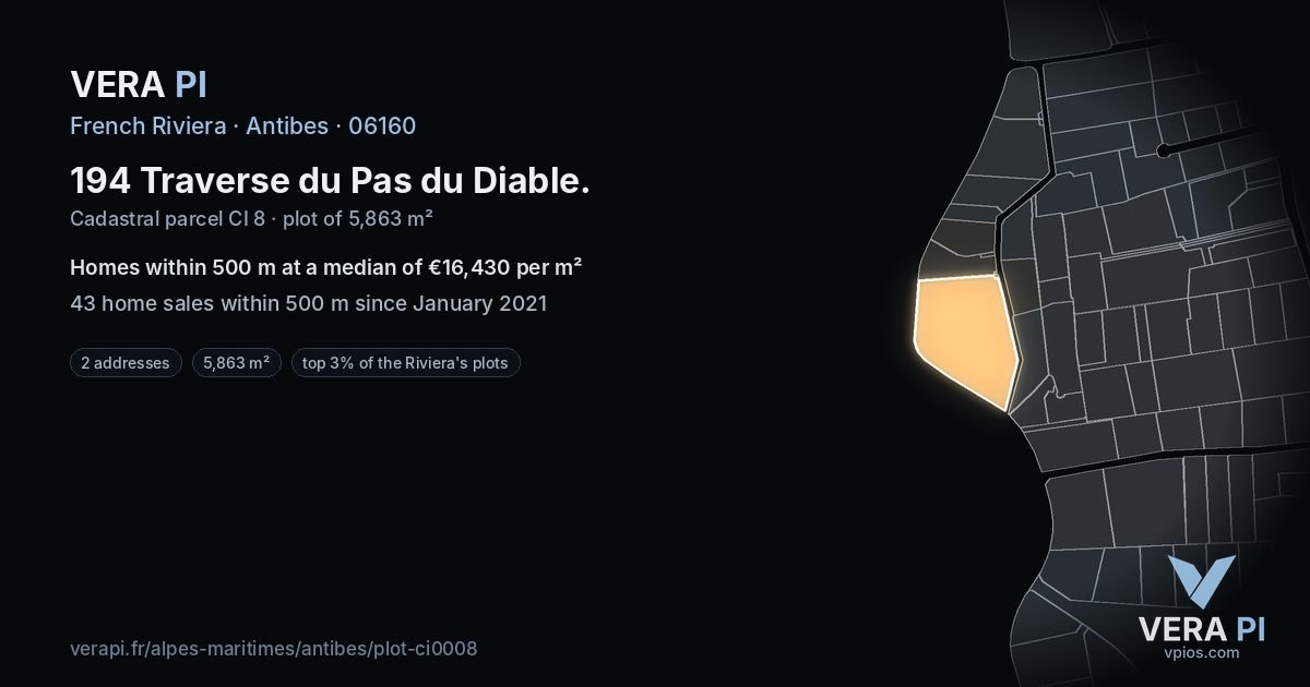 194 Traverse du Pas du Diable, Antibes at night – the plot lit, the parcels around coloured by the prices near them
