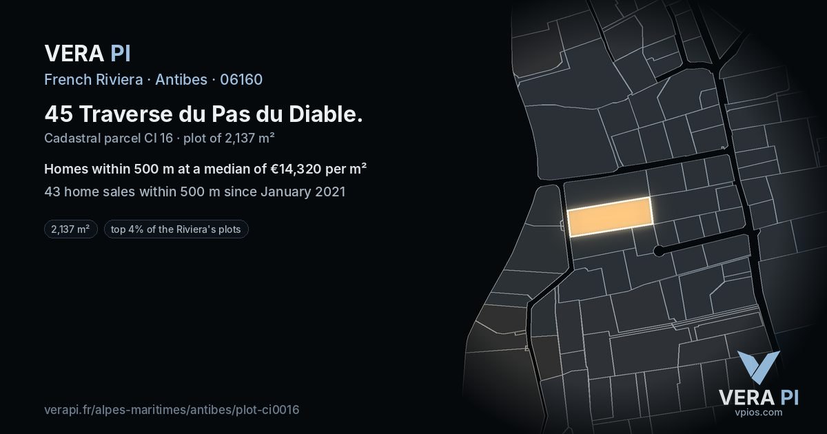 45 Traverse du Pas du Diable, Antibes at night – the plot lit, the parcels around coloured by the prices near them