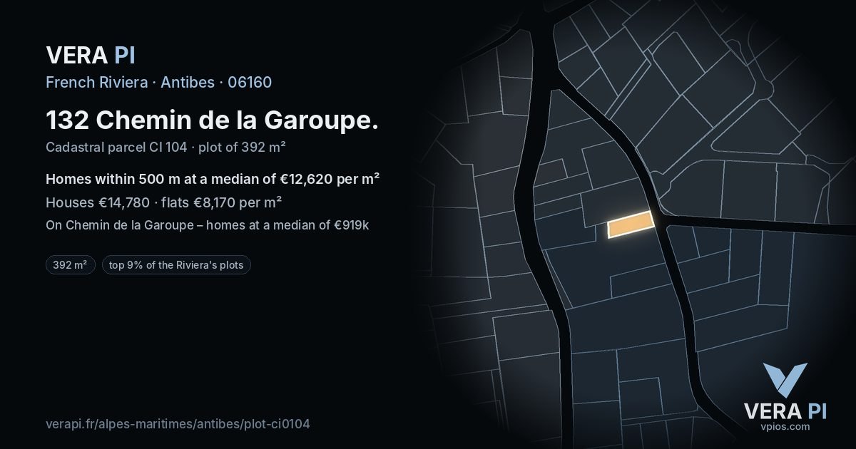 132 Chemin de la Garoupe, Antibes at night – the plot lit, the parcels around coloured by the prices near them