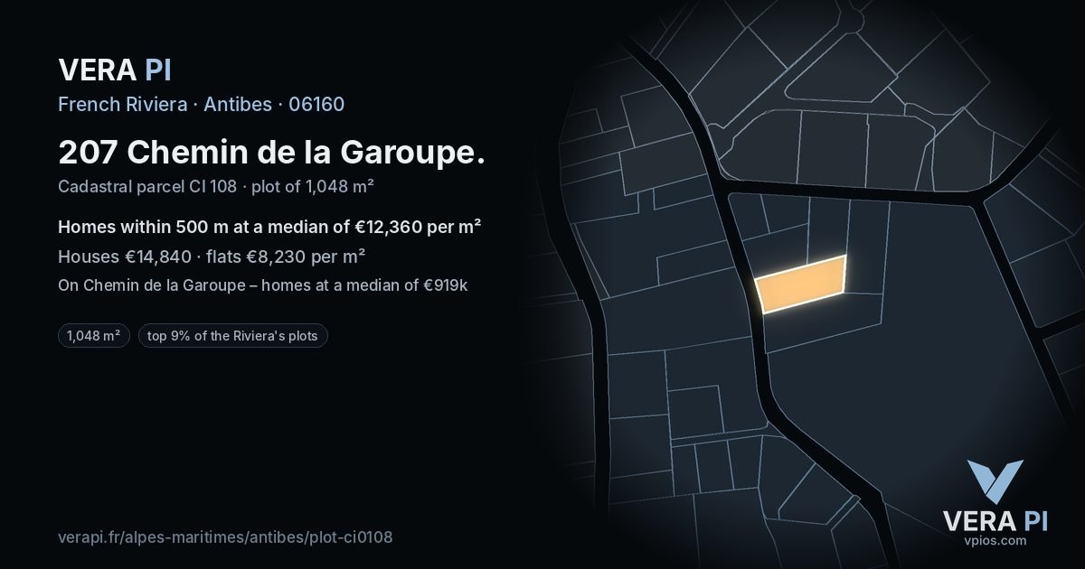 207 Chemin de la Garoupe, Antibes at night – the plot lit, the parcels around coloured by the prices near them
