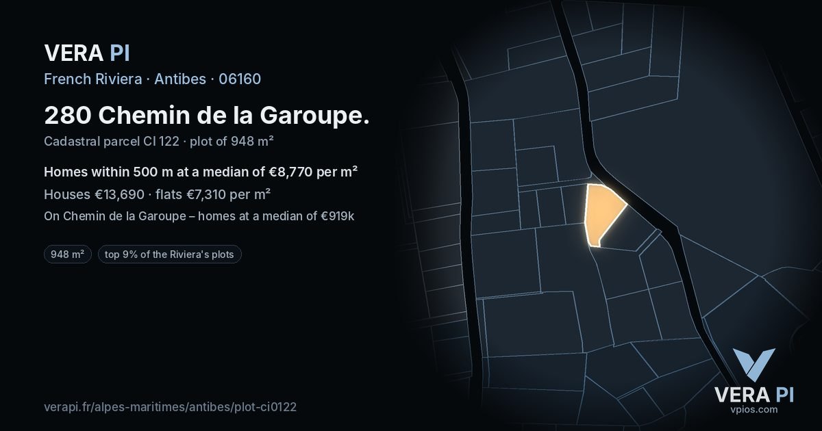 280 Chemin de la Garoupe, Antibes at night – the plot lit, the parcels around coloured by the prices near them