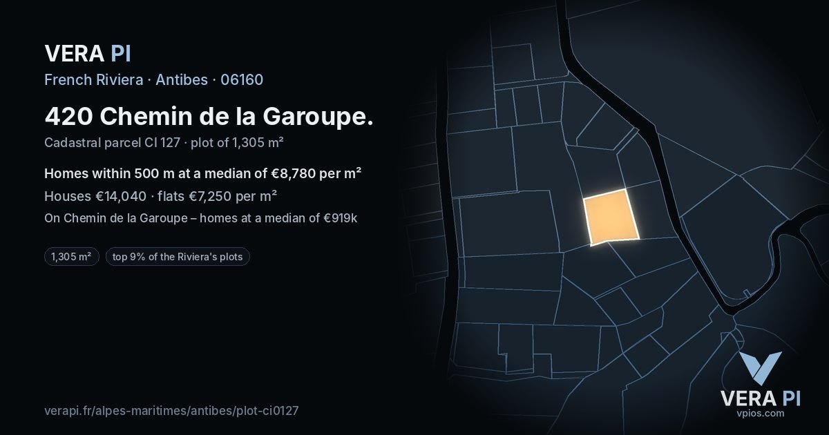 420 Chemin de la Garoupe, Antibes at night – the plot lit, the parcels around coloured by the prices near them