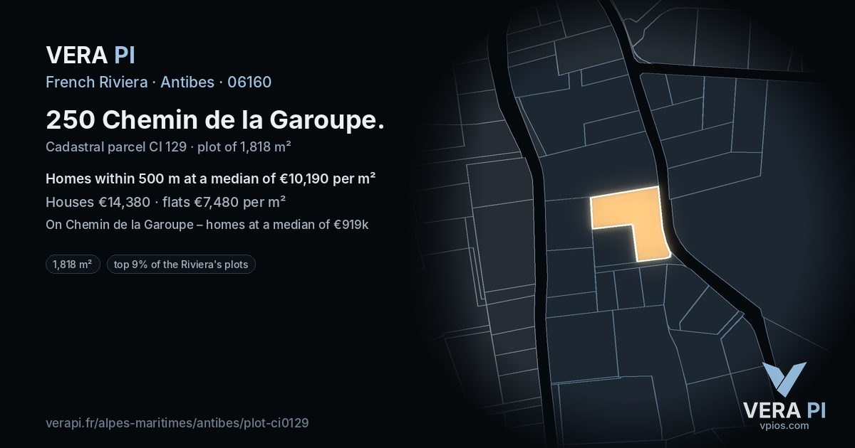 250 Chemin de la Garoupe, Antibes at night – the plot lit, the parcels around coloured by the prices near them