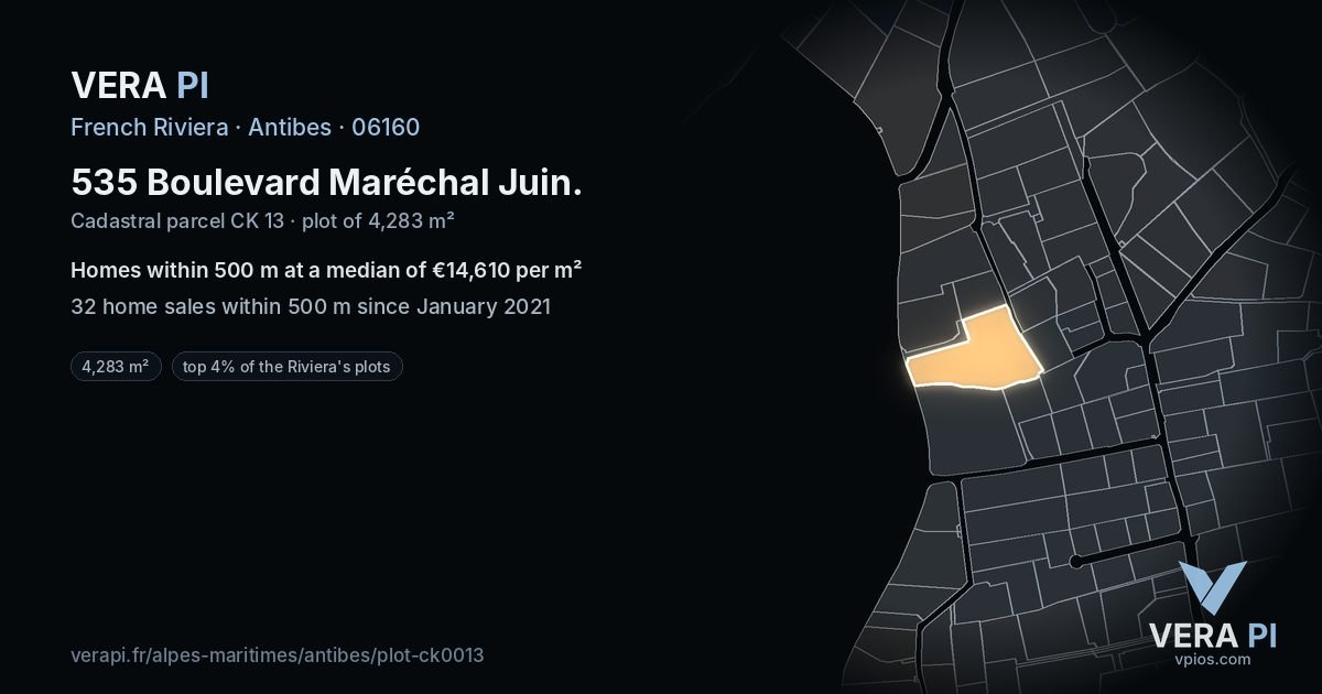 535 Boulevard Maréchal Juin, Antibes at night – the plot lit, the parcels around coloured by the prices near them