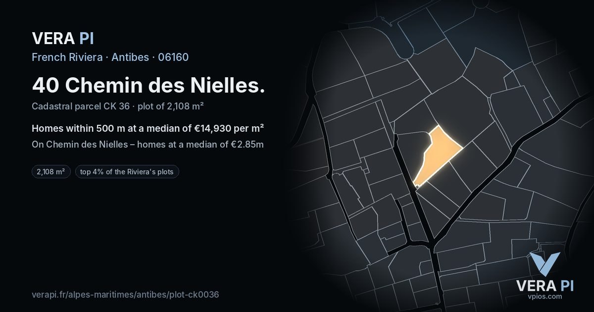 40 Chemin des Nielles, Antibes at night – the plot lit, the parcels around coloured by the prices near them
