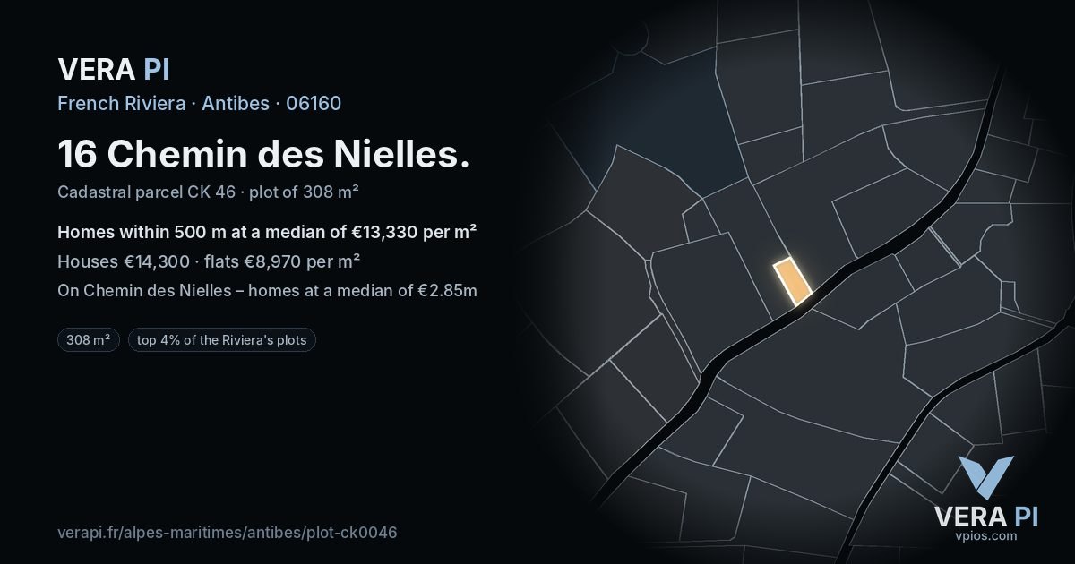 16 Chemin des Nielles, Antibes at night – the plot lit, the parcels around coloured by the prices near them