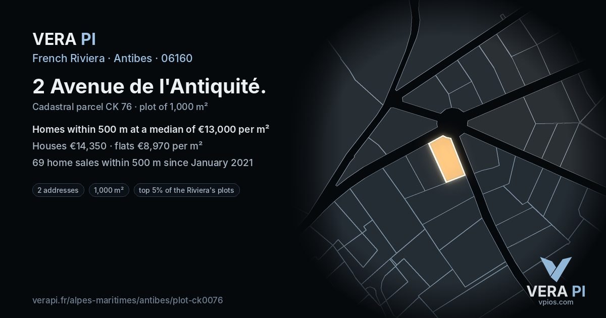 2 Avenue de l'Antiquité, Antibes at night – the plot lit, the parcels around coloured by the prices near them