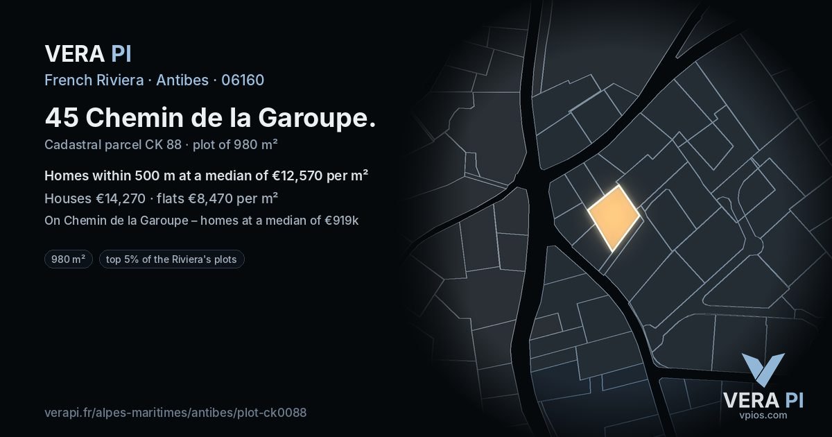 45 Chemin de la Garoupe, Antibes at night – the plot lit, the parcels around coloured by the prices near them