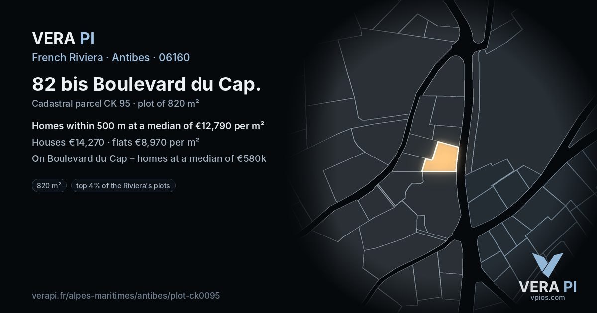 82 bis Boulevard du Cap, Antibes at night – the plot lit, the parcels around coloured by the prices near them