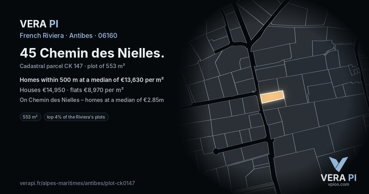 45 Chemin des Nielles, Antibes at night – the plot lit, the parcels around coloured by the prices near them