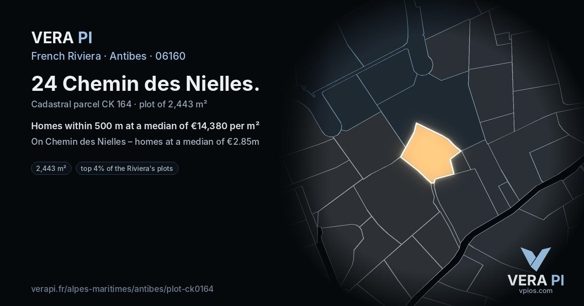 24 Chemin des Nielles, Antibes at night – the plot lit, the parcels around coloured by the prices near them