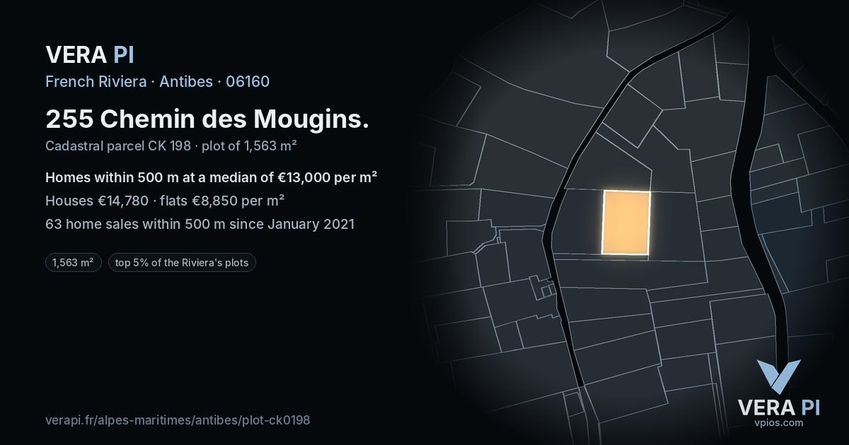 255 Chemin des Mougins, Antibes at night – the plot lit, the parcels around coloured by the prices near them
