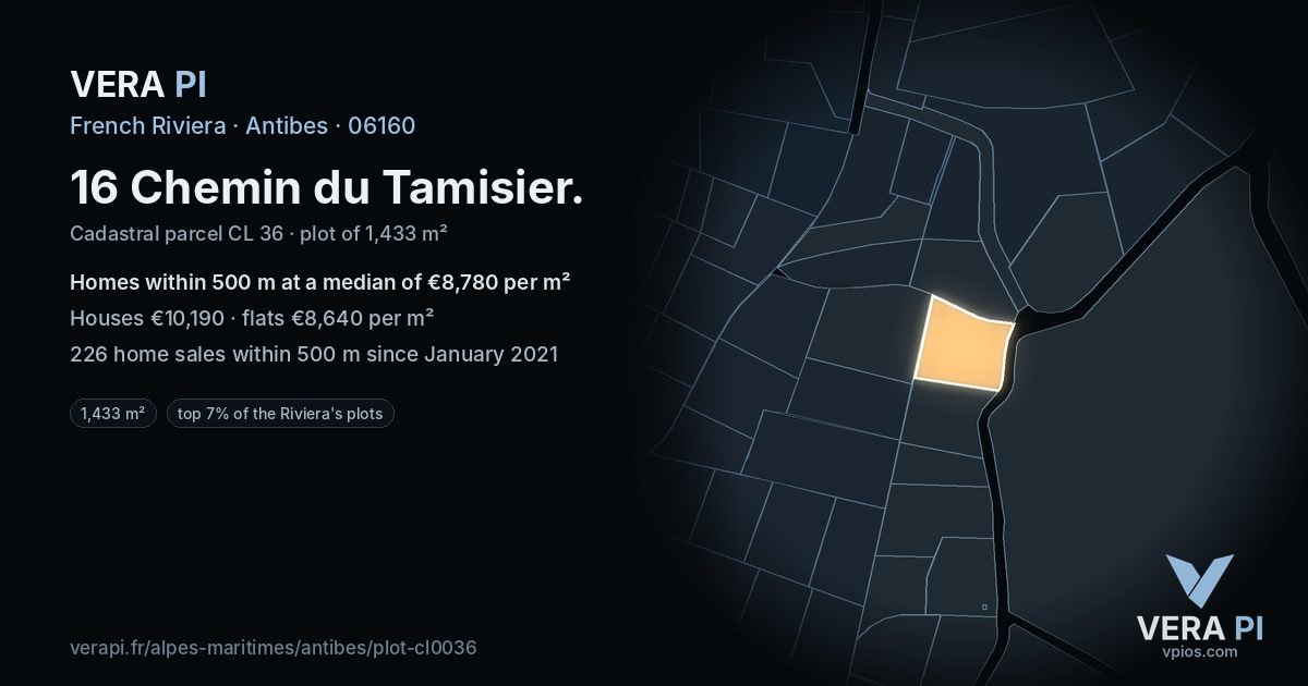 16 Chemin du Tamisier, Antibes at night – the plot lit, the parcels around coloured by the prices near them