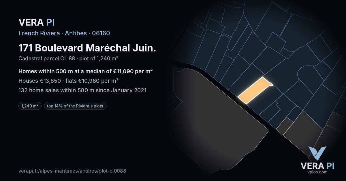 171 Boulevard Maréchal Juin, Antibes at night – the plot lit, the parcels around coloured by the prices near them
