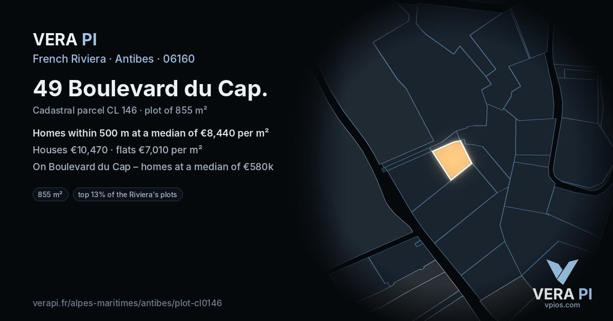 49 Boulevard du Cap, Antibes at night – the plot lit, the parcels around coloured by the prices near them