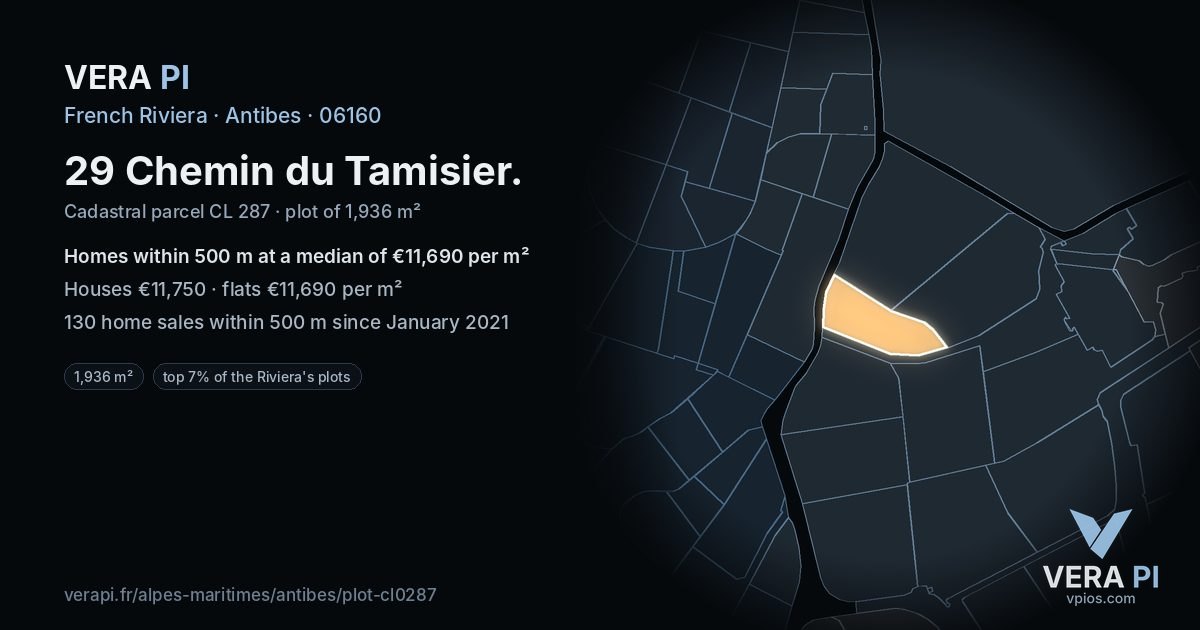 29 Chemin du Tamisier, Antibes at night – the plot lit, the parcels around coloured by the prices near them
