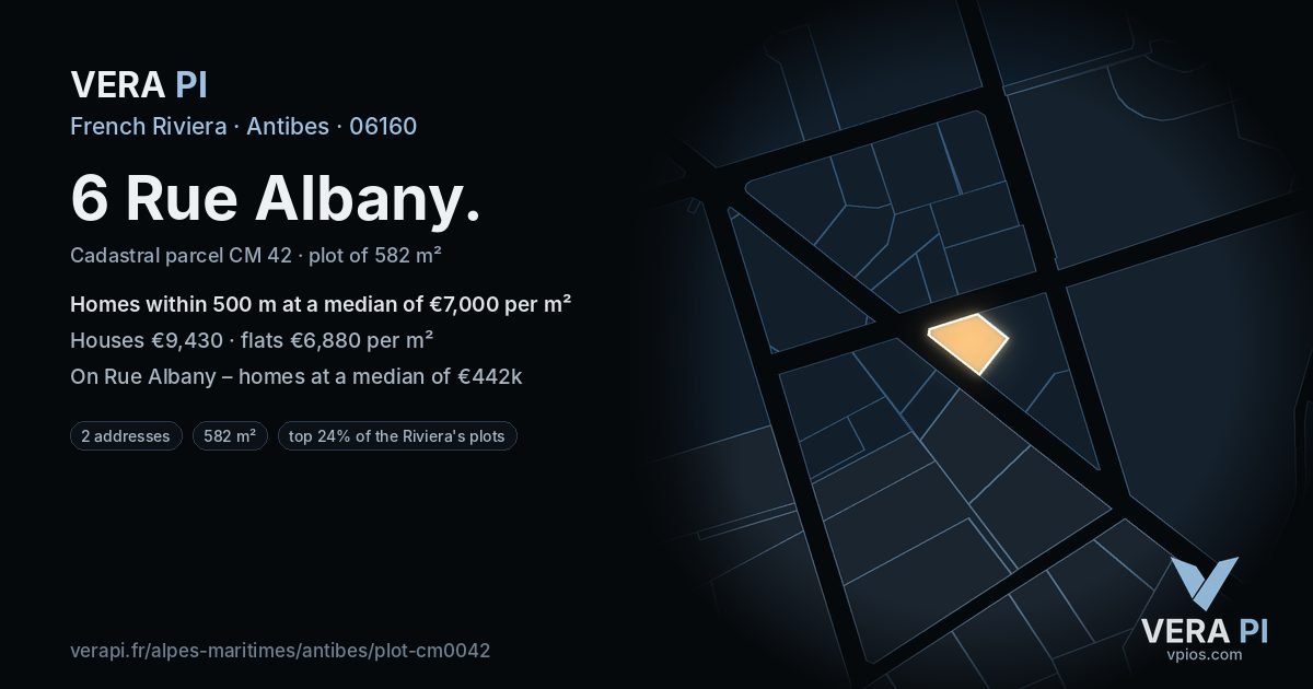 6 Rue Albany, Antibes at night – the plot lit, the parcels around coloured by the prices near them