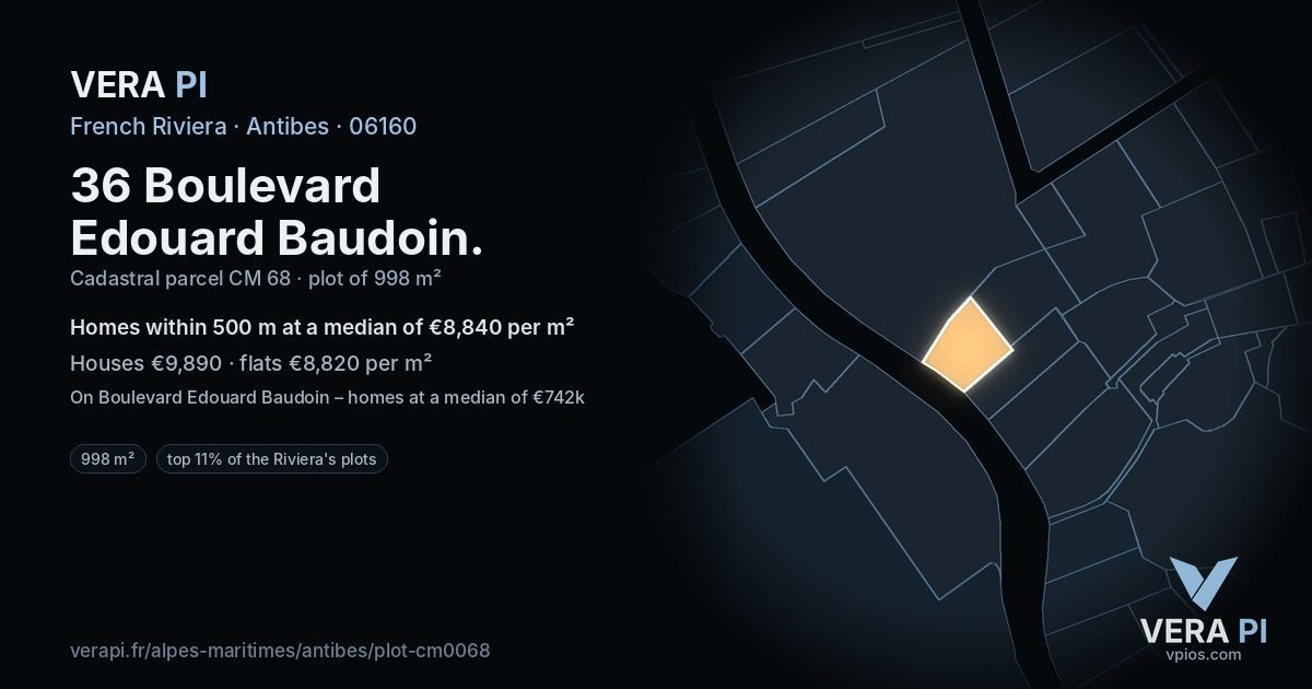 36 Boulevard Edouard Baudoin, Antibes at night – the plot lit, the parcels around coloured by the prices near them