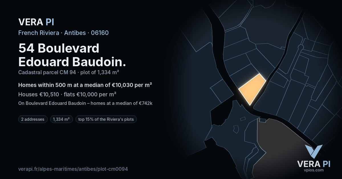54 Boulevard Edouard Baudoin, Antibes at night – the plot lit, the parcels around coloured by the prices near them