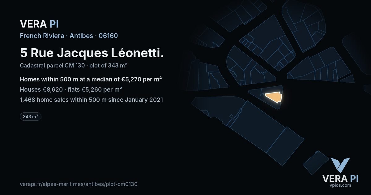 5 Rue Jacques Léonetti, Antibes at night – the plot lit, the parcels around coloured by the prices near them