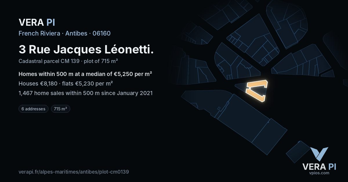 3 Rue Jacques Léonetti, Antibes at night – the plot lit, the parcels around coloured by the prices near them