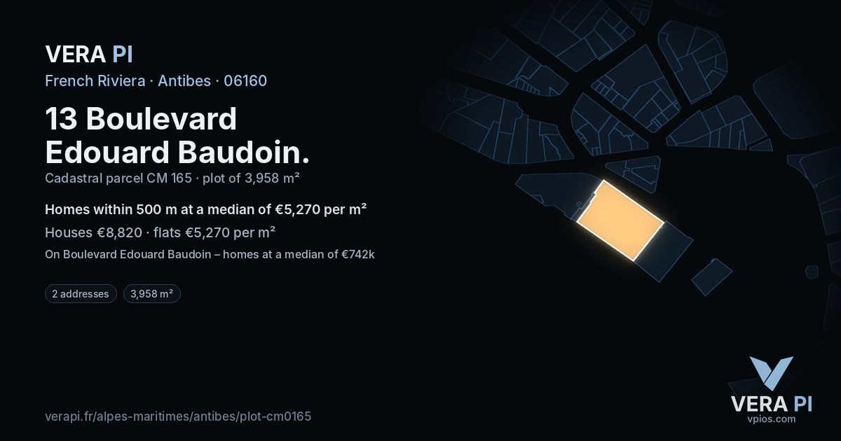 13 Boulevard Edouard Baudoin, Antibes at night – the plot lit, the parcels around coloured by the prices near them