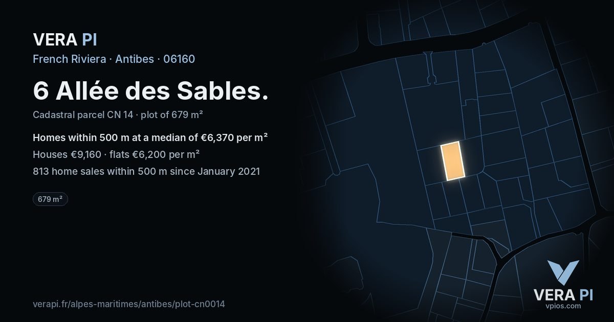 6 Allée des Sables, Antibes at night – the plot lit, the parcels around coloured by the prices near them