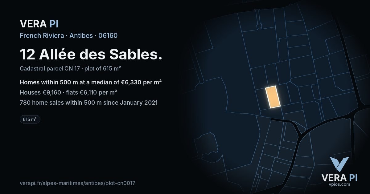 12 Allée des Sables, Antibes at night – the plot lit, the parcels around coloured by the prices near them