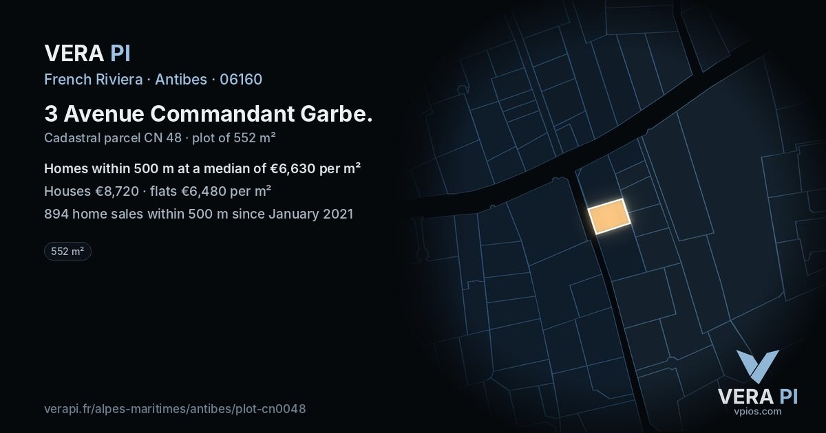 3 Avenue Commandant Garbe, Antibes at night – the plot lit, the parcels around coloured by the prices near them