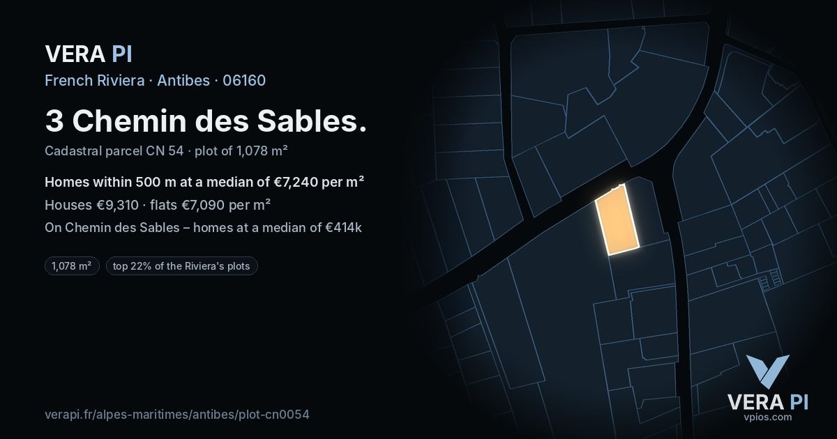 3 Chemin des Sables, Antibes at night – the plot lit, the parcels around coloured by the prices near them