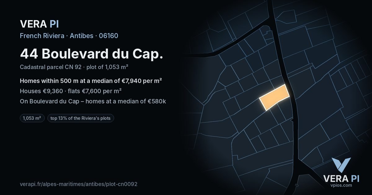 44 Boulevard du Cap, Antibes at night – the plot lit, the parcels around coloured by the prices near them