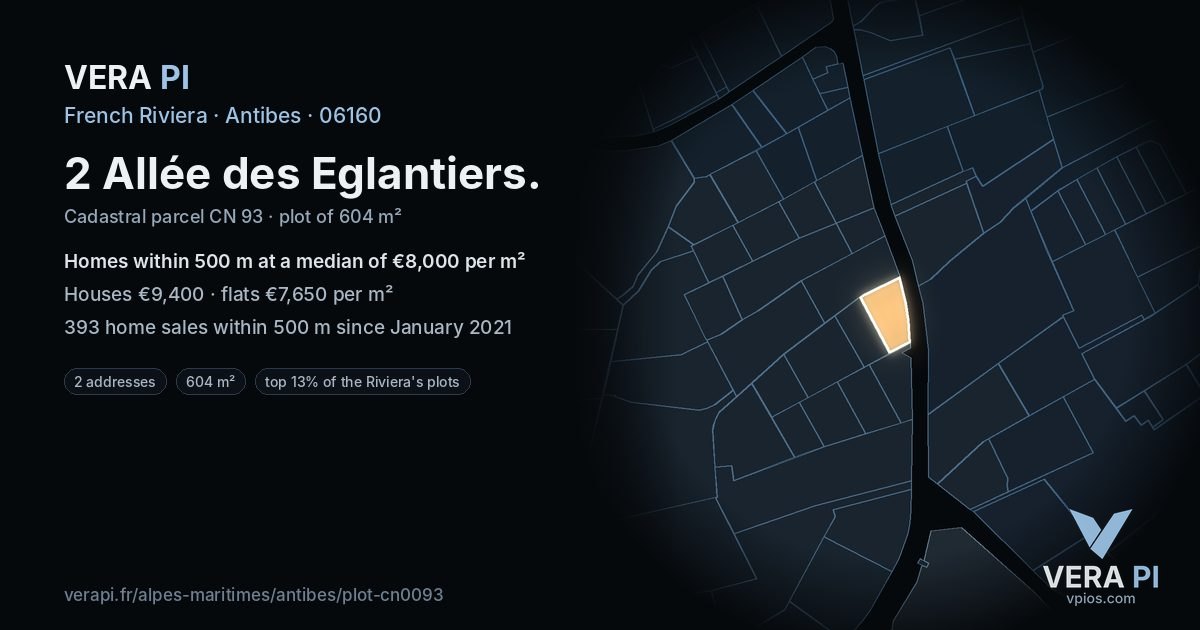 2 Allée des Eglantiers, Antibes at night – the plot lit, the parcels around coloured by the prices near them
