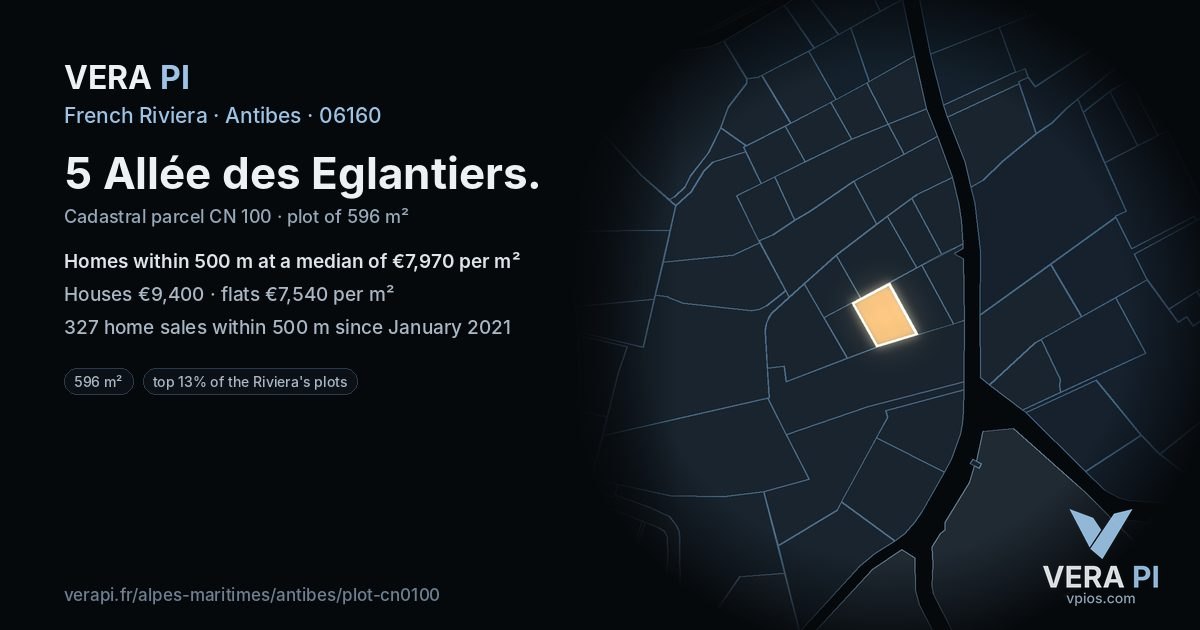 5 Allée des Eglantiers, Antibes at night – the plot lit, the parcels around coloured by the prices near them