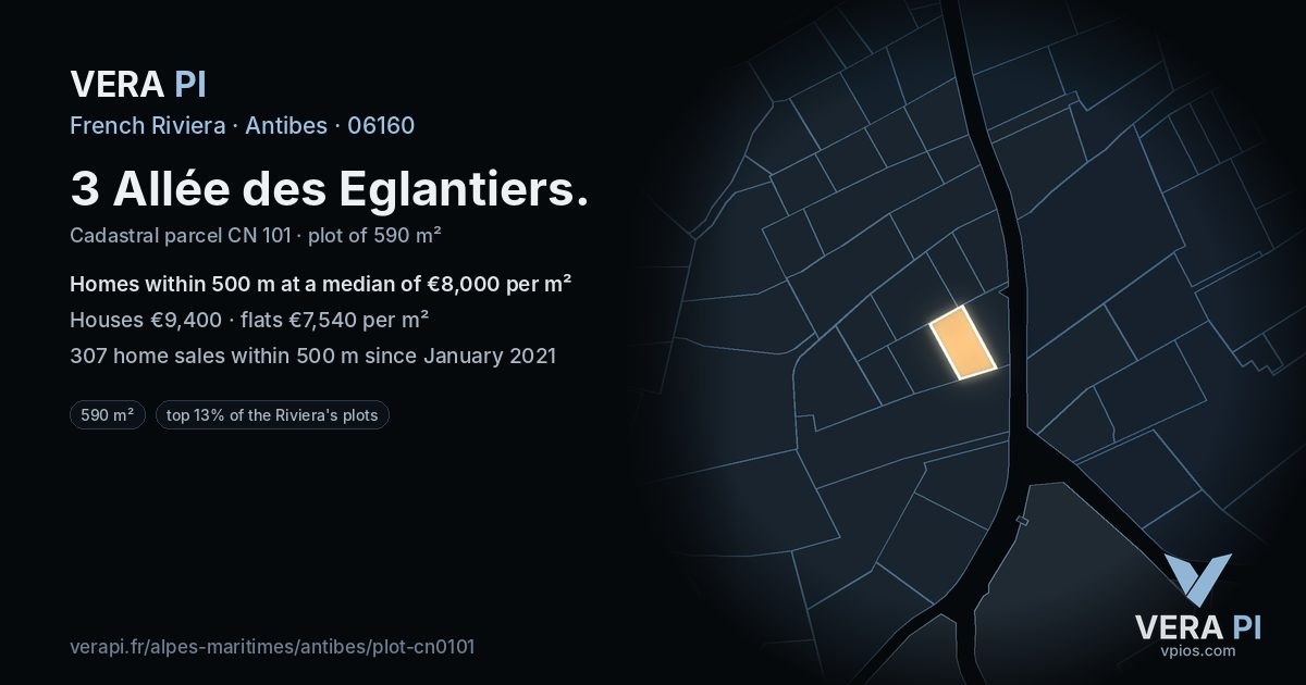 3 Allée des Eglantiers, Antibes at night – the plot lit, the parcels around coloured by the prices near them