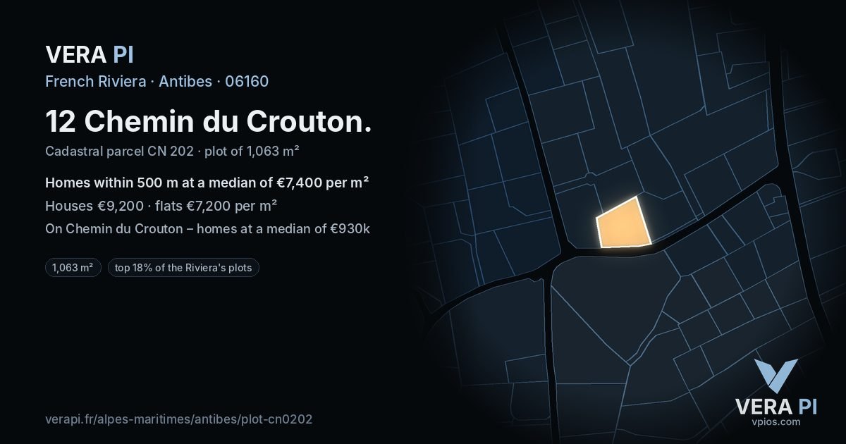 12 Chemin du Crouton, Antibes at night – the plot lit, the parcels around coloured by the prices near them