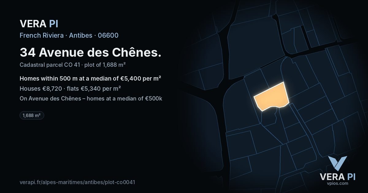34 Avenue des Chênes, Antibes at night – the plot lit, the parcels around coloured by the prices near them