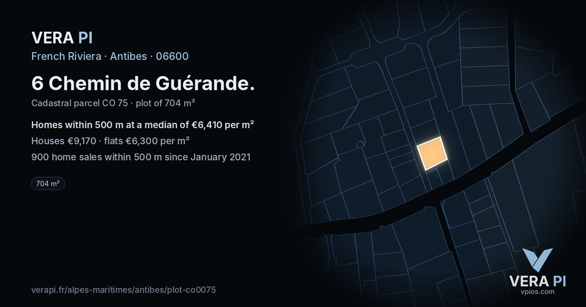 6 Chemin de Guérande, Antibes at night – the plot lit, the parcels around coloured by the prices near them