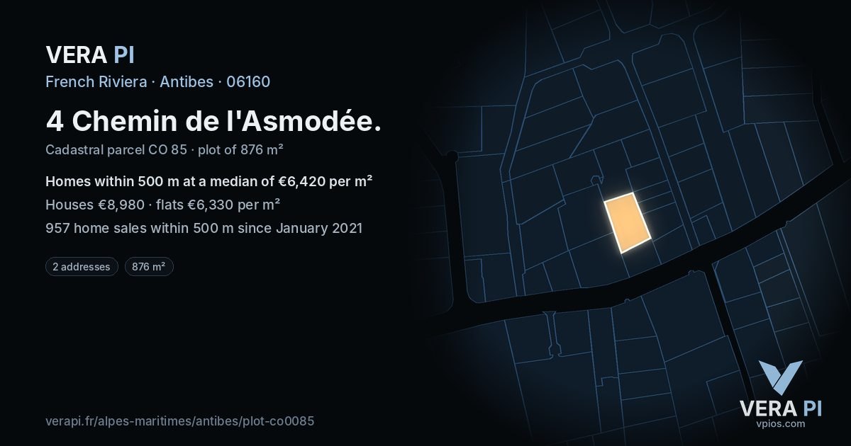 4 Chemin de l'Asmodée, Antibes at night – the plot lit, the parcels around coloured by the prices near them