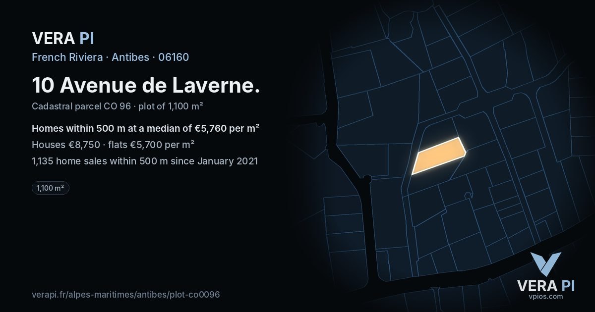 10 Avenue de Laverne, Antibes at night – the plot lit, the parcels around coloured by the prices near them