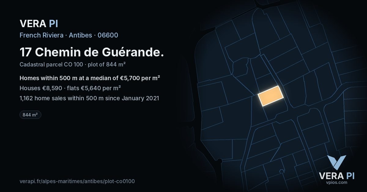 17 Chemin de Guérande, Antibes at night – the plot lit, the parcels around coloured by the prices near them