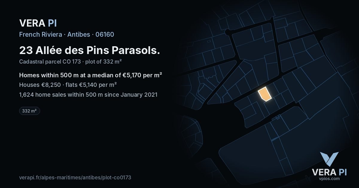 23 Allée des Pins Parasols, Antibes at night – the plot lit, the parcels around coloured by the prices near them