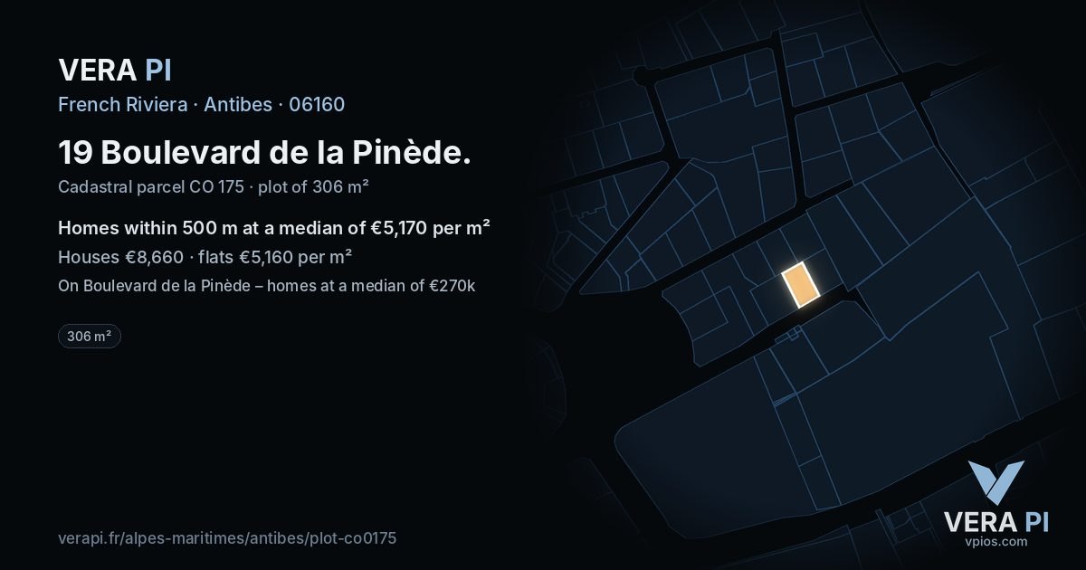 19 Boulevard de la Pinède, Antibes at night – the plot lit, the parcels around coloured by the prices near them