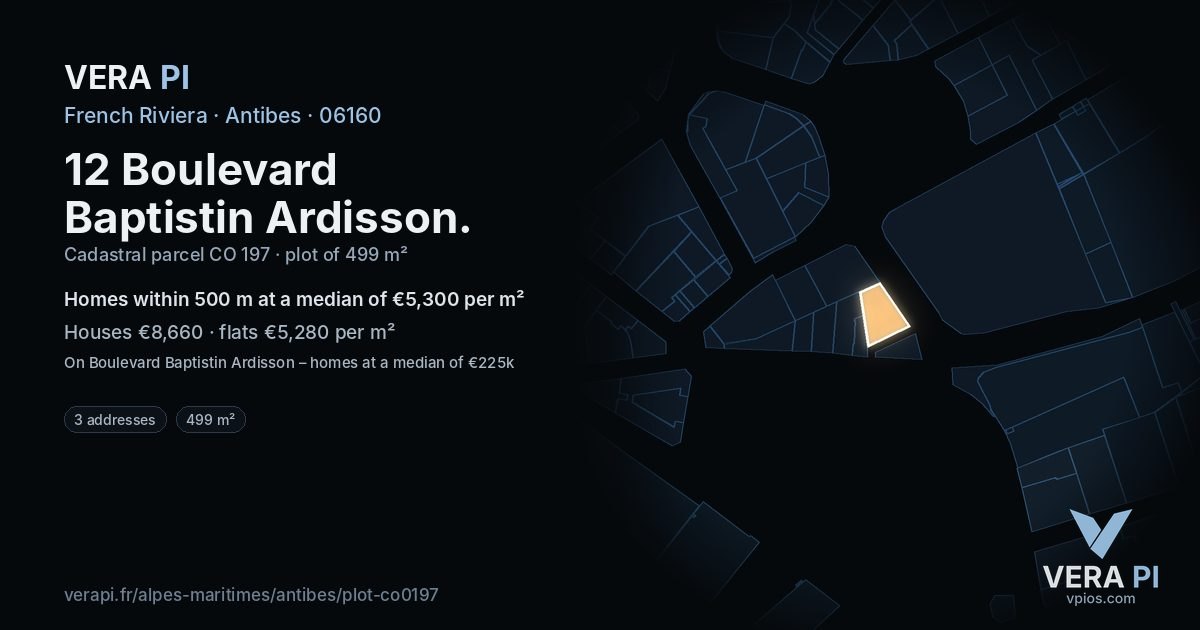 12 Boulevard Baptistin Ardisson, Antibes at night – the plot lit, the parcels around coloured by the prices near them