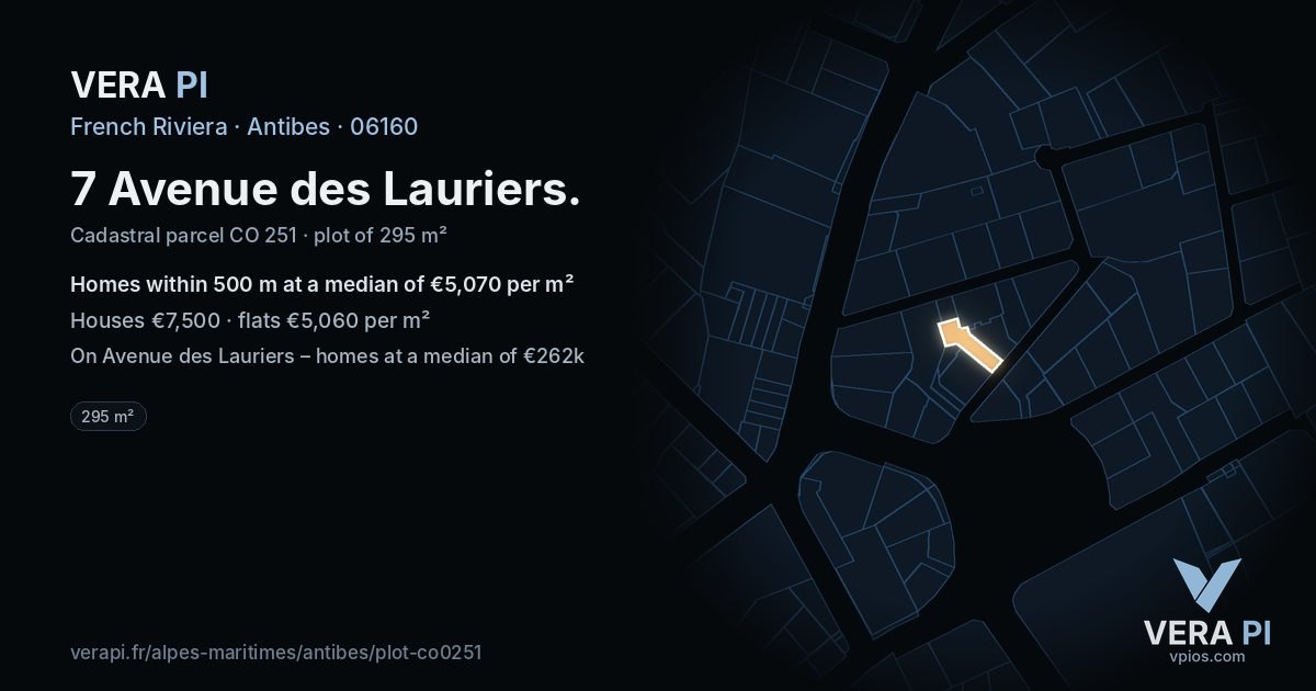 7 Avenue des Lauriers, Antibes at night – the plot lit, the parcels around coloured by the prices near them